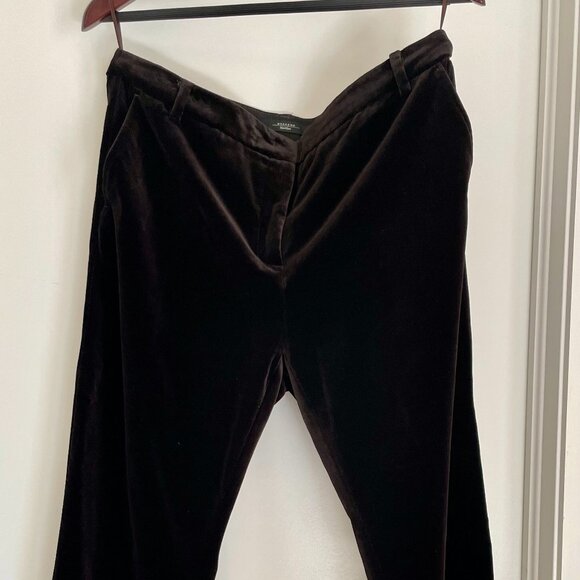Max Mara Weekend Velvet Blazer & Trouser Set | Two-Piece Suit | Brown - Picture 7 of 7